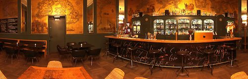 360-Grad-Innenaufnahme in der Goldenen Bar