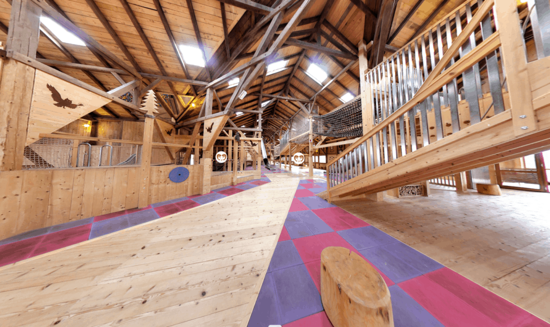 Bergtierpark Blindham Spielstadel in 360 Grad Rundgang Panorama