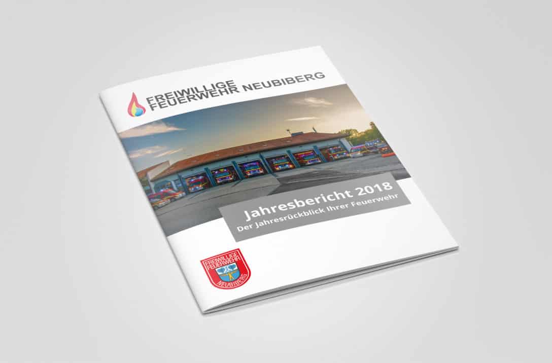 Mockup_Jahresbericht_neu_01